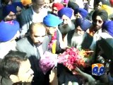 Sikh pilgrims arrive in Lahore