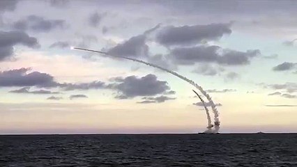 Rusya, IŞİD'i Hazar Denizi'nden Bir Kez Daha Bombaladı