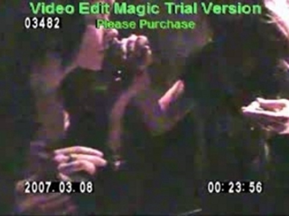 Lindsay Lohan caught snorting cocaine!