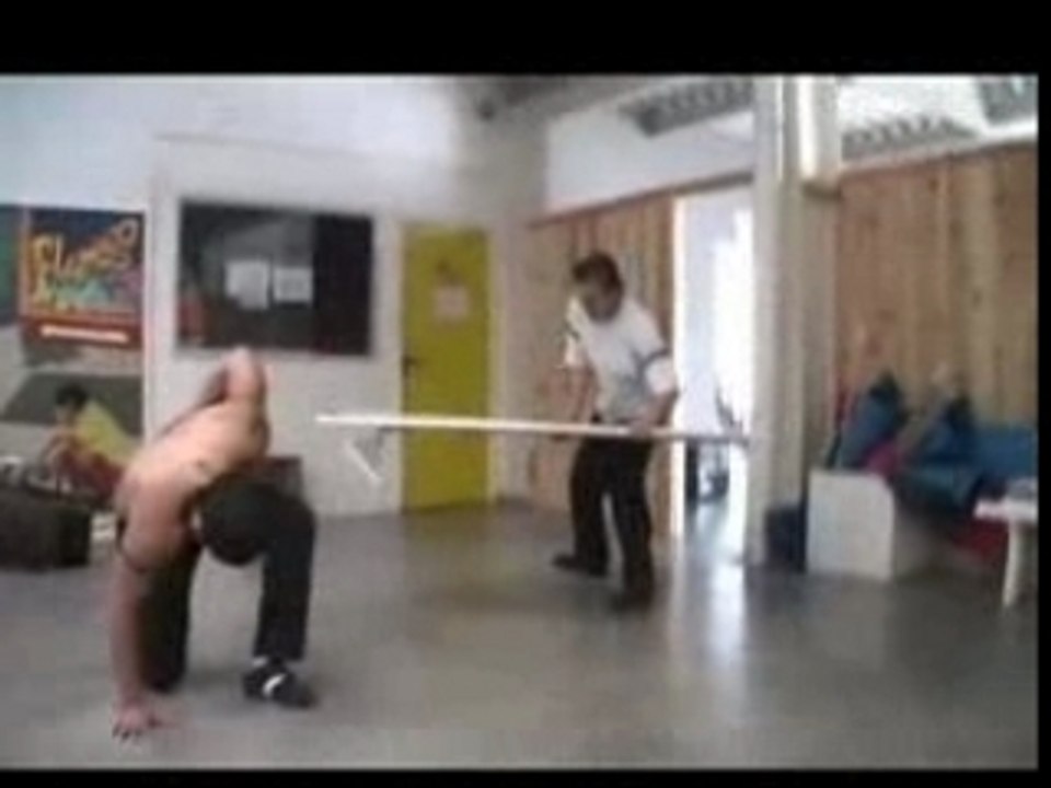 Extrait du film TRAVAIL A LA CHAINE