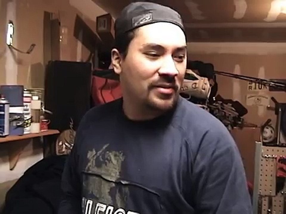 Toyota Supra parte o motor a 320km/H quando puxava contra uma mota!