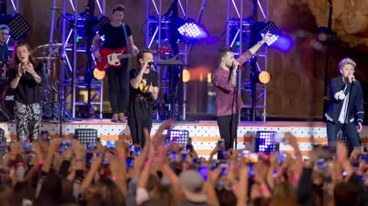 One Direction Performs on Jimmy Kimmel Before Impending Hiatus
