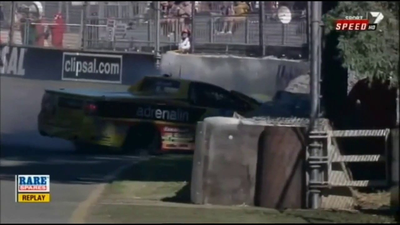 V8 Utes Crashes 2013 part 1