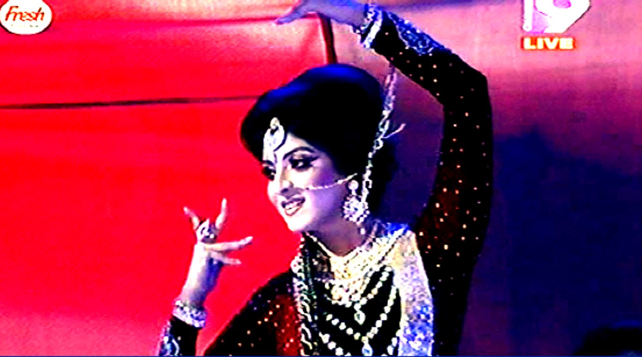 MOU PERFORMS IN BPL 2015 OPENING CONCERT