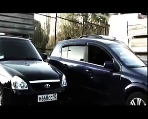 Cười Vỡ Bụng vơi thằng chơi mất dạy nhất thế giới này !!!!