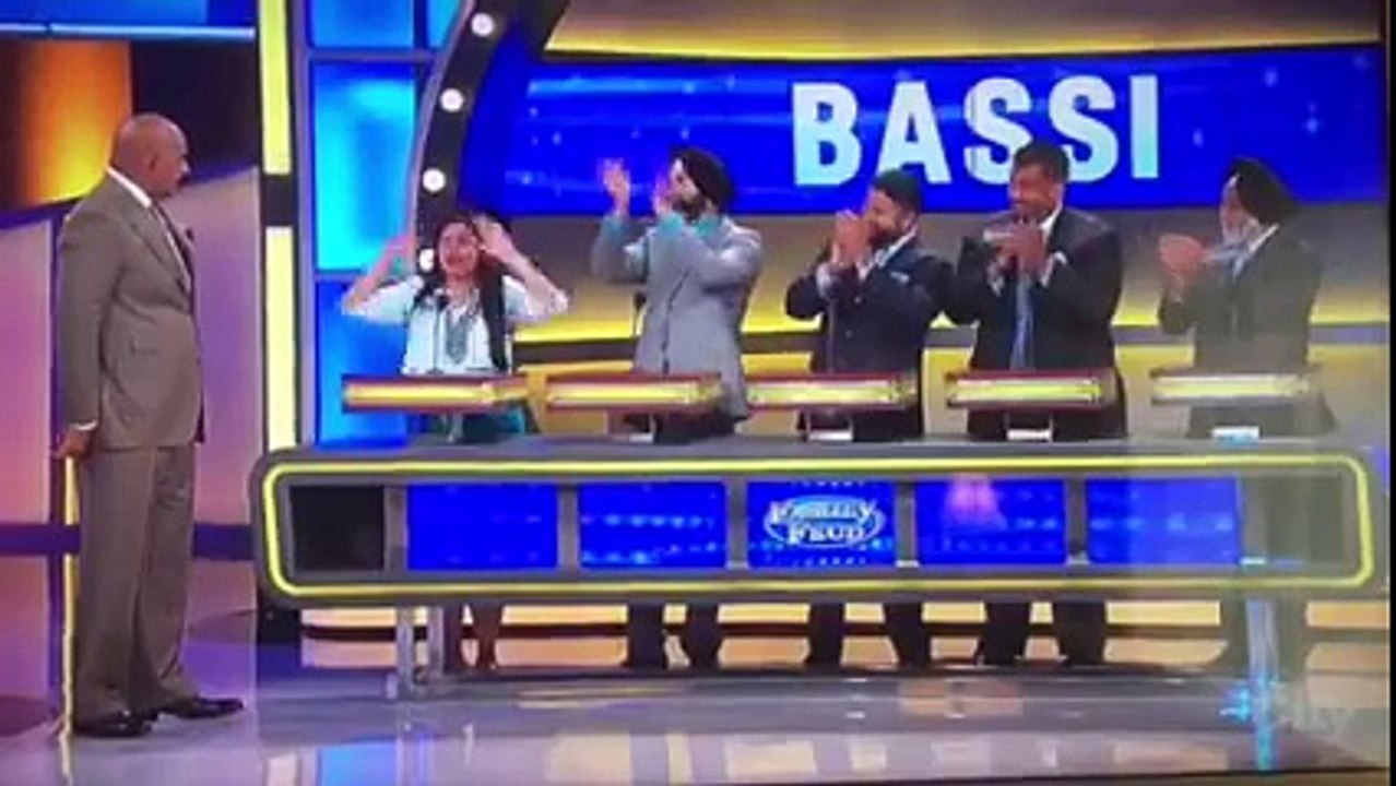 Bhangra by tv host - STEVE HARVEY bhangra