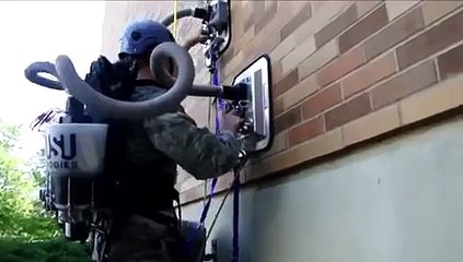 Düz Duvara Tırmanmak Bu Aletle Mümkün