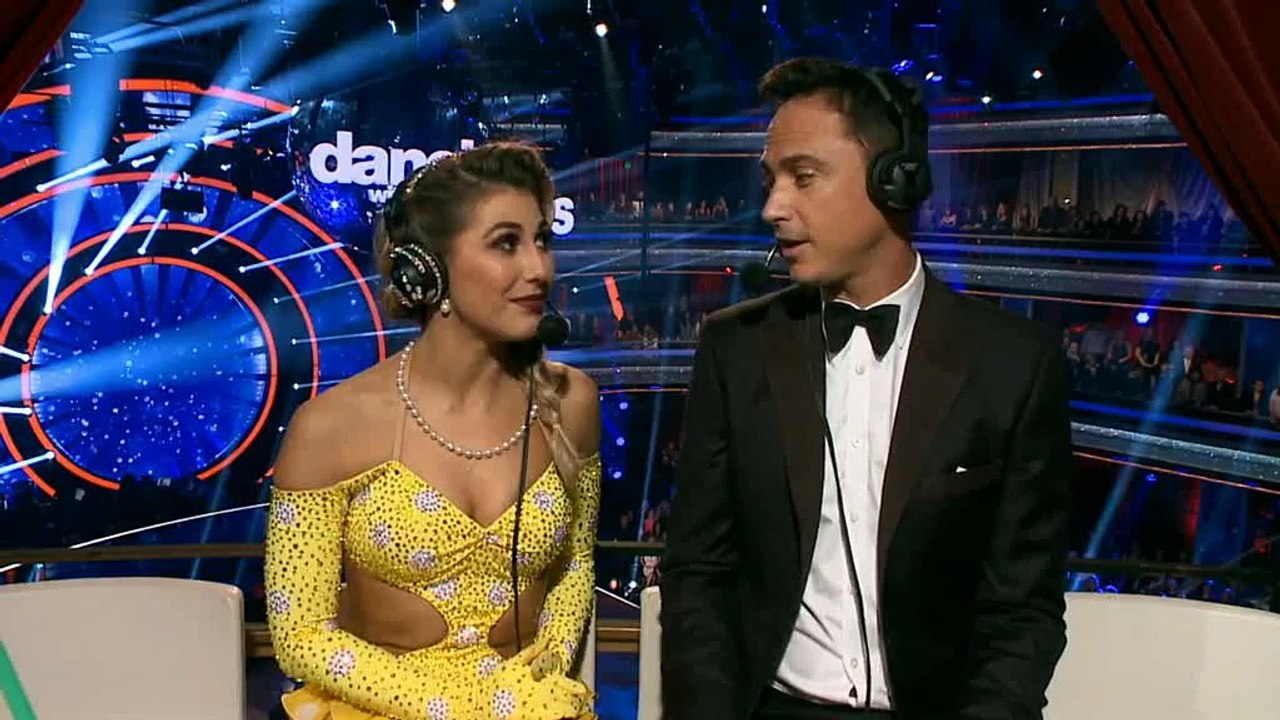 DWTS 21x10 Alek & Lindsay All Access Interview (full)