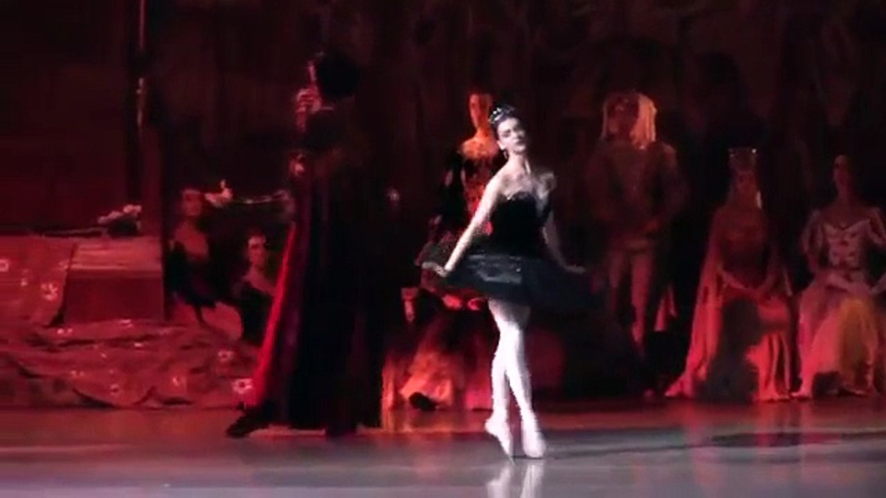 Black Swan Olga Smirnova Semion Chuidin Mariinsky 2014