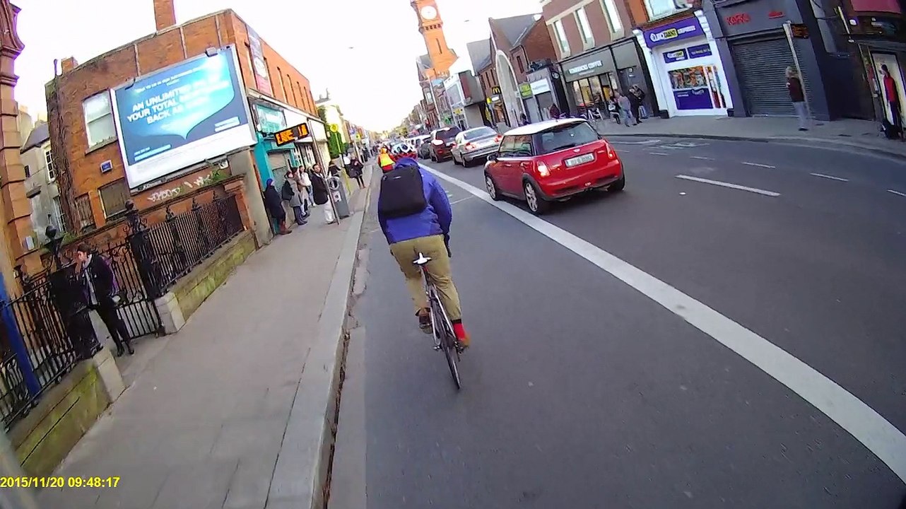 2015-11-20_HeThinksHisCarIsABicycle