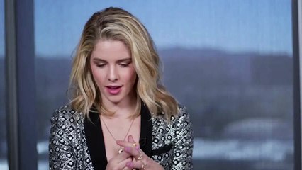 Emily Bett Rickards ET Questions 1 - SUB ITA