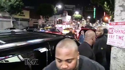 Drake s TERRIFYINGLY HUGE Bodyguard