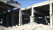 استهداف معمل الكونسروة غرب إدلب بصواريخ روسية