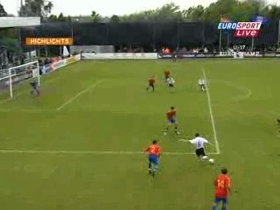 Spain v Germany U-17 1st half highlights