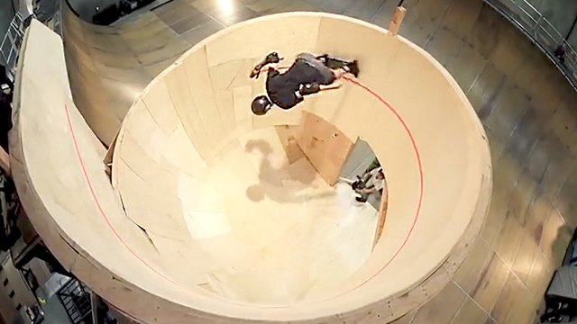 Tony Hawk Skates First-Ever Horizontal Loop