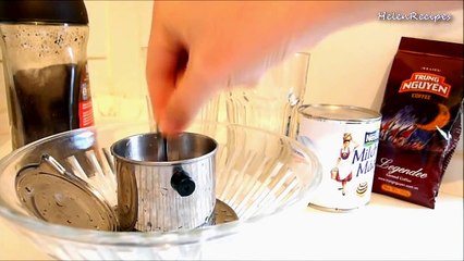 Hướng dẫn cà phê sữa đá việt nam cho người nước ngoài