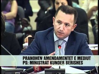 Pronat, qeveria tërhiqet - Vizion Plus - News - Lajme