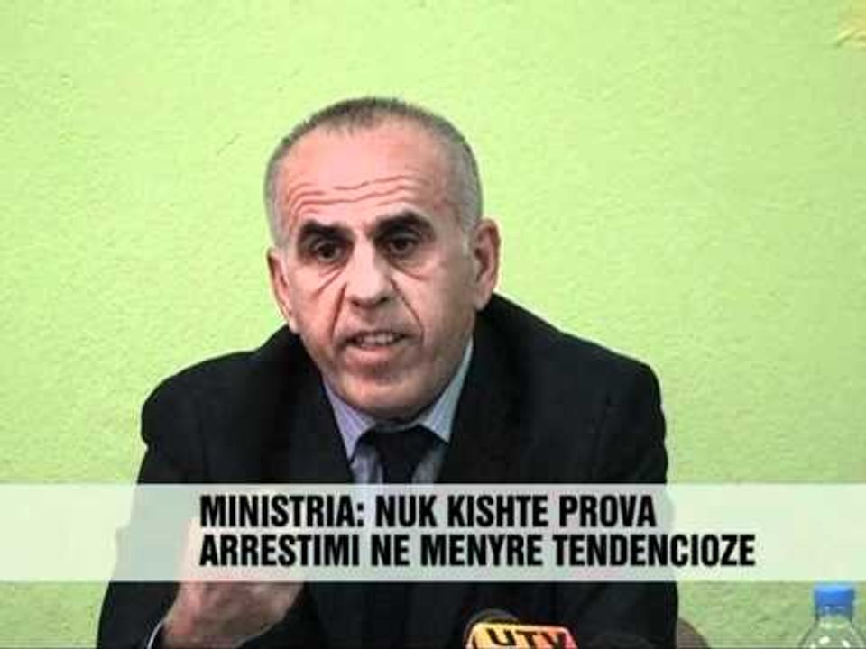 Lirohen mjeket e arrestuara - Vizion Plus - News - Lajme