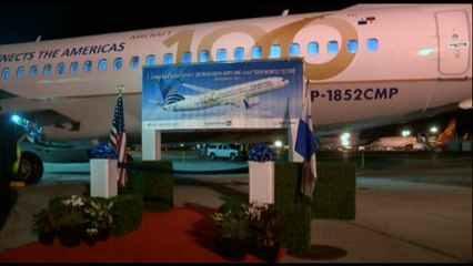 El avión número 100 de Copa, B737-800, llega a Panamá para surcar los aires