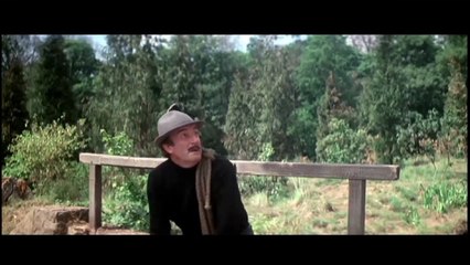 Inspector Clouseau tries to get into the castle