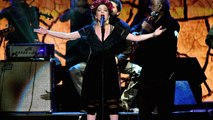 Lafourcade y Juan Luis Guerra triunfan en los Grammy Latinos