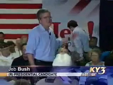 Jeb Bush Says He's Going to Keep Loving His 'Mexican-American Wife'
