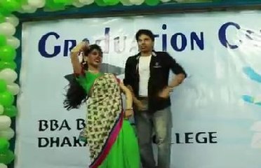 Balam Pitchkari | College Girl And Boy Dance Performance