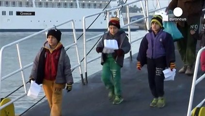 Più controlli tra Grecia e i Balcani, migranti bloccati e decine di arresti