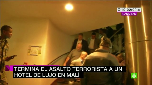 laSexta Noticias 20-00 - Los cascos azules encuentran 27 cuerpos en hotel atacado por Al Qaeda y Al Murabitun en Mali