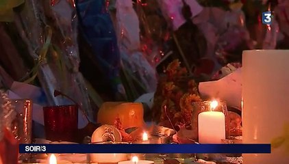 Attentats de Paris : le Bataclan, lieu de pèlerinage