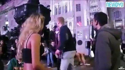 Genç kızdan beklenmedik hareket!