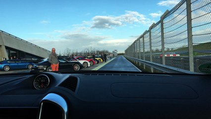 Cayenne Turbo S sur le circuit de Porsche Leipzig
