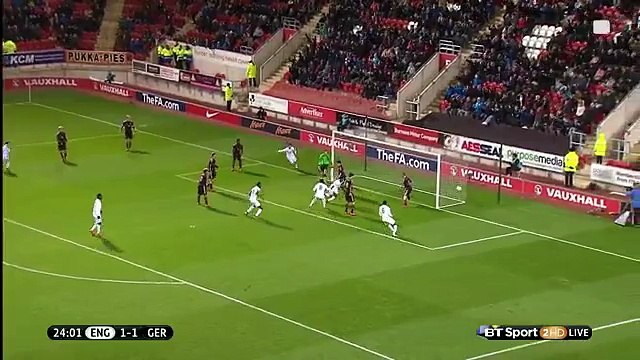 Man United target Niall Ennis (16) scores outrageous backheel for England U17 against Germany U17