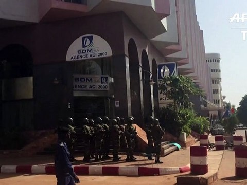 Mali: trois suspects activement recherchés au lendemain de l'attaque à Bamako