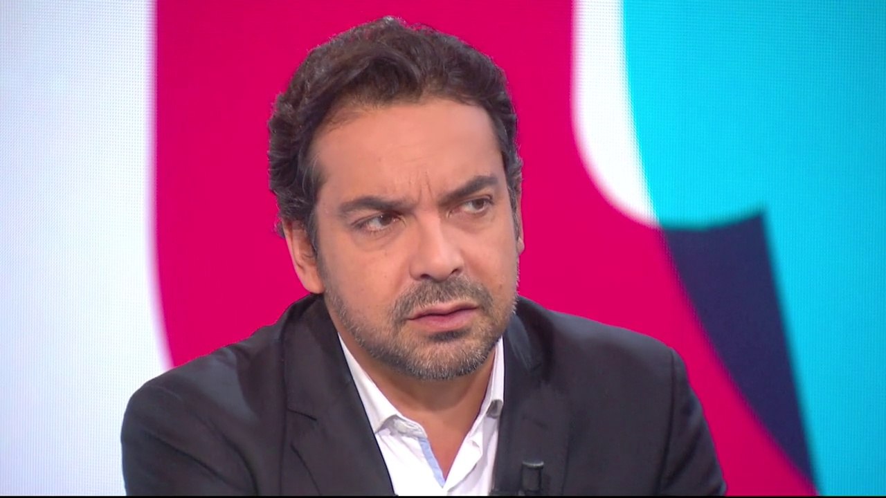 Réseaux sociaux, une énorme chaine de solidarité - Le Tube du 21/11 - CANAL+