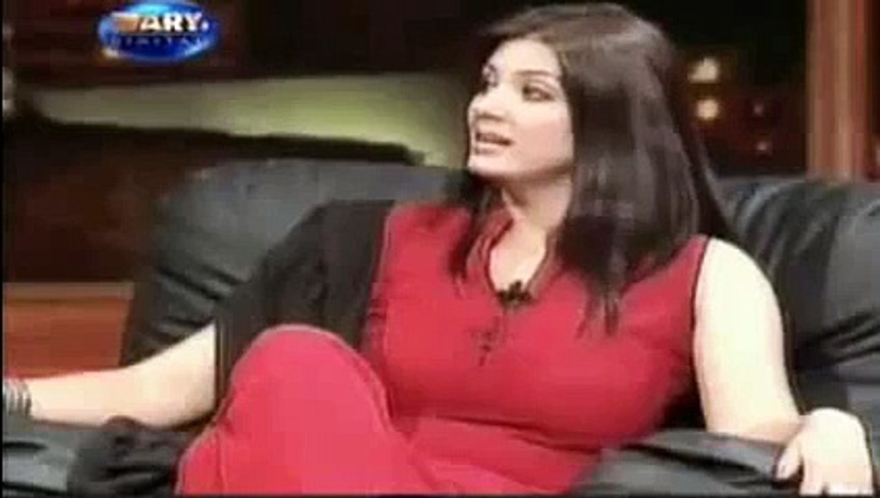 Savera Nadeem Hot Close Up 2015