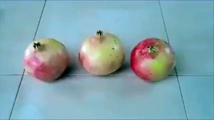 Very easy way to peel Pomegranate