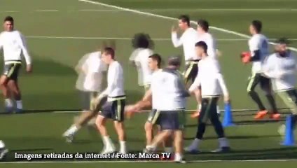 CR7 é alvo de brincadeiras de Casemiro e Marcelo no treino do Real Madrid 21.11.2015