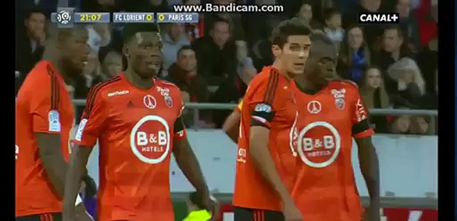 Zlatan Ibrahimovic Amaizing Free Kick SHOT - Lorient vs PSG - 11_21_2015