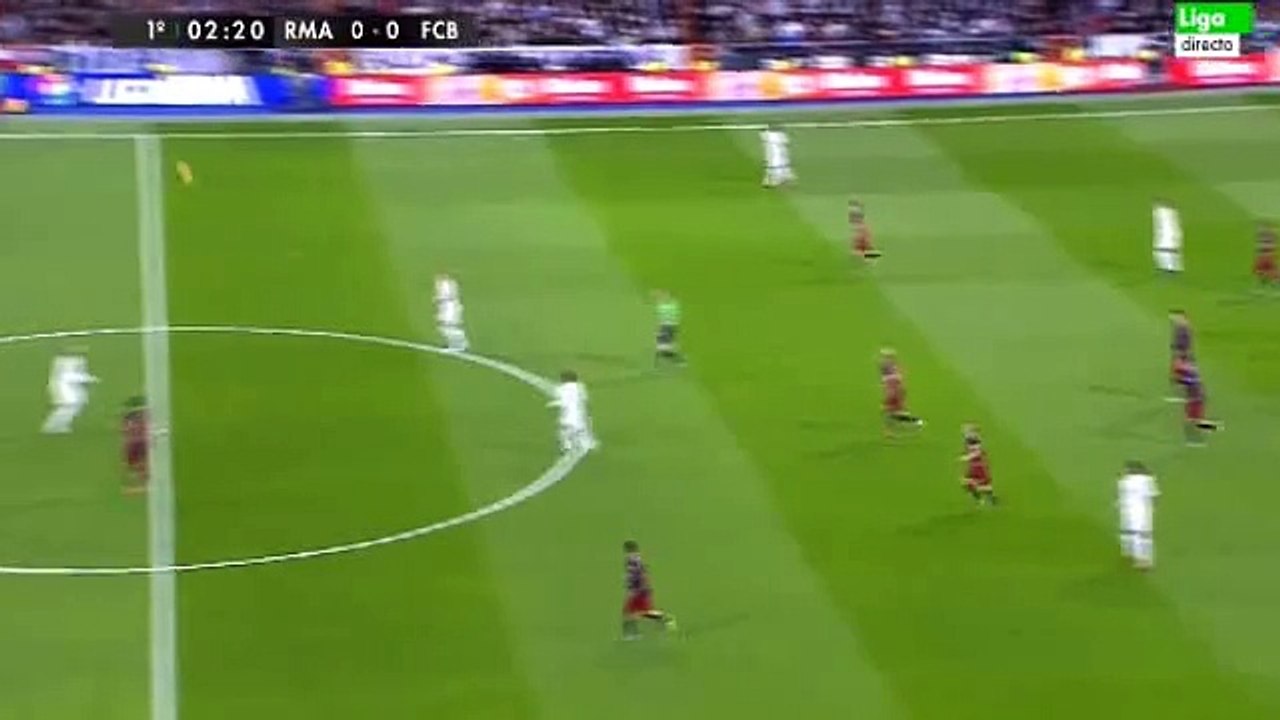 Cristiano Ronaldo Amazing Skills - Real Madrid v. Barcelona 21.11.2015 HD