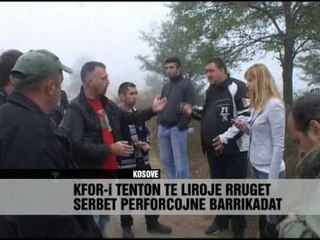 KFOR-i heq barrikadat, serbet i rivendosin - Vizion Plus - News - Lajme