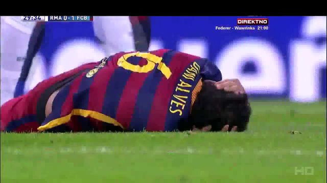 Cristiano Ronaldo injury Dani Alves Real Madrid - Barcelona 21.11.2015 HD