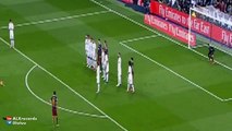 Keylor Navas great save at Neymar free Kick