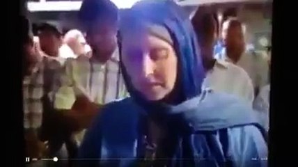 اب یہ کون سا نیا دین آ گیا اس ویڈیو کو زیادہ