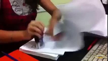 "..کاغذ پر مہر لگانے کا تیز ترین رکارڈ.." - Adnan Ali Abbas