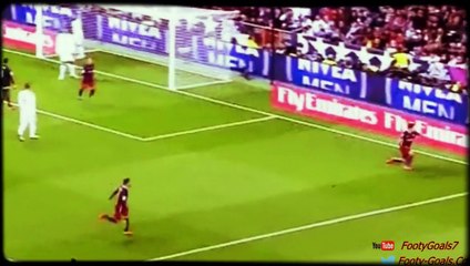 Luis Suarez Second Goal - Real Madrid vs Barcelona 0-4 (La Liga 2015)