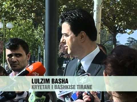 Kurban Bajrami, feste dhe politike - Vizion Plus - News - Lajme