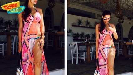 Malaika Arora Khan Spotted Holidaying In Greece With Girlfriends   View Hot Pic s, mms scandles 2015, actress scandles 2015, bollywood scandles 2015