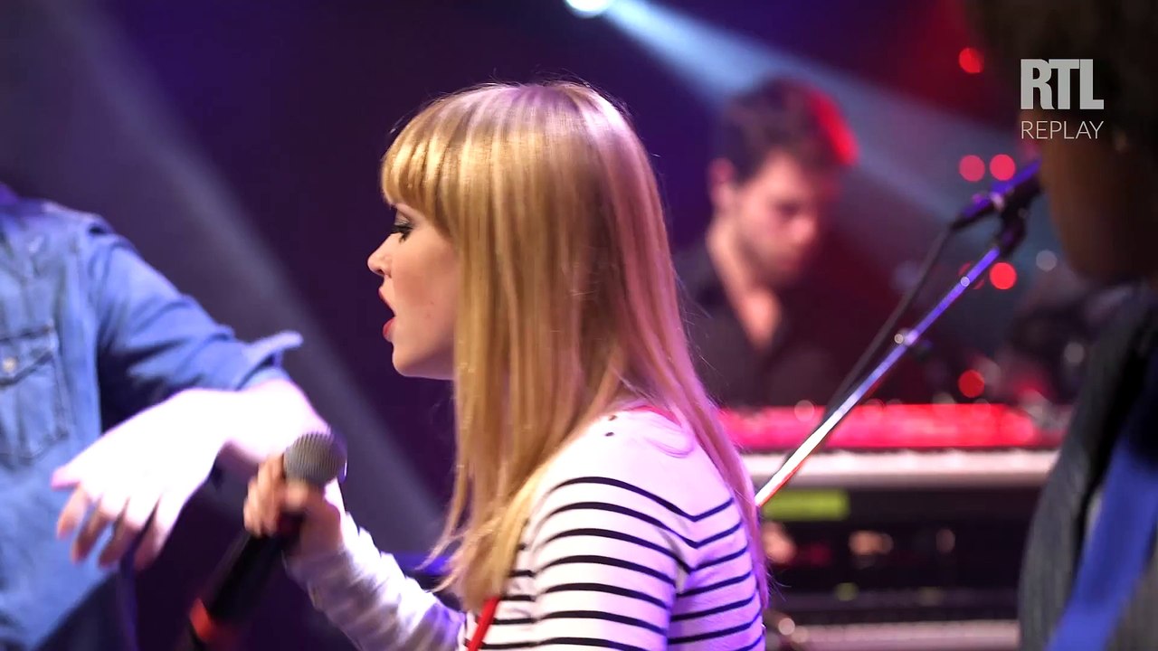 La troupe de la comédie musicale "Résiste" - Ella elle l'a