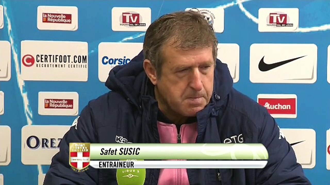 Réactions des entraîneurs après Tours FC - Evian